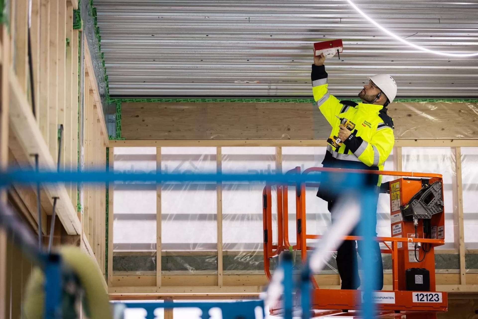 Contractor Watch